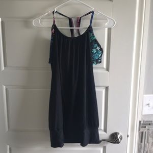 Lululemon yoga tank with built in bra